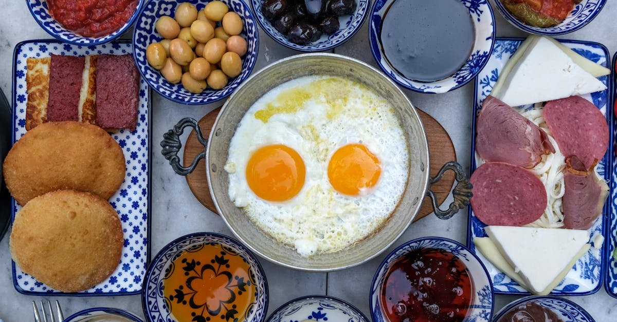 découvrez notre délicieuse confiture de prunes, faite avec des fruits frais et une recette traditionnelle. parfaite pour tartiner sur du pain, ajouter à vos desserts ou savourer seule, notre confiture de prunes apportera une touche sucrée et fruitée à vos petits déjeuners et goûters.