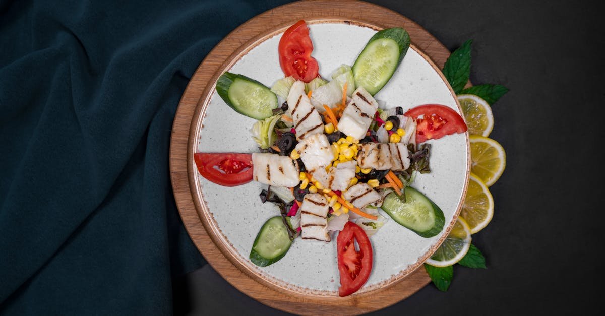 découvrez la rillette de thon, une délicieuse préparation à tartiner qui allie la saveur du thon qui fond en bouche à des épices savoureuses. idéale pour vos apéritifs ou en entrée, cette rillette saura séduire vos papilles et apporter une touche marine à vos repas.